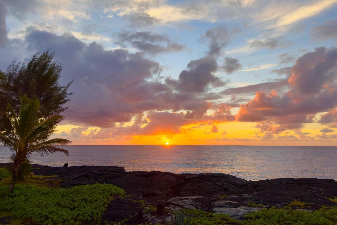 Direct Oceanfront, Big Island Home ケアアウ エクステリア 写真